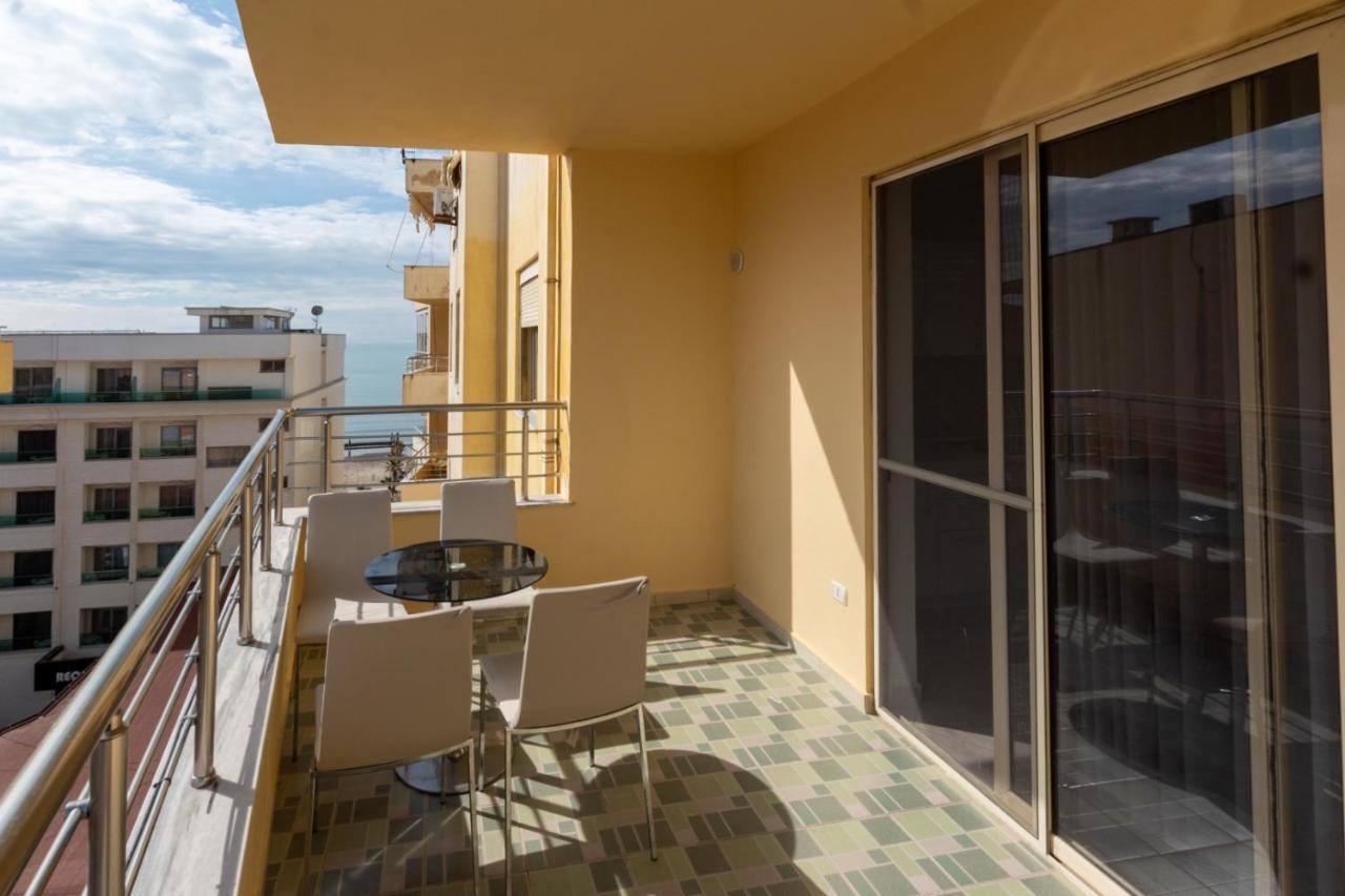 Spacious 2 Bedroom Apartment In Durres Beach Buitenkant foto